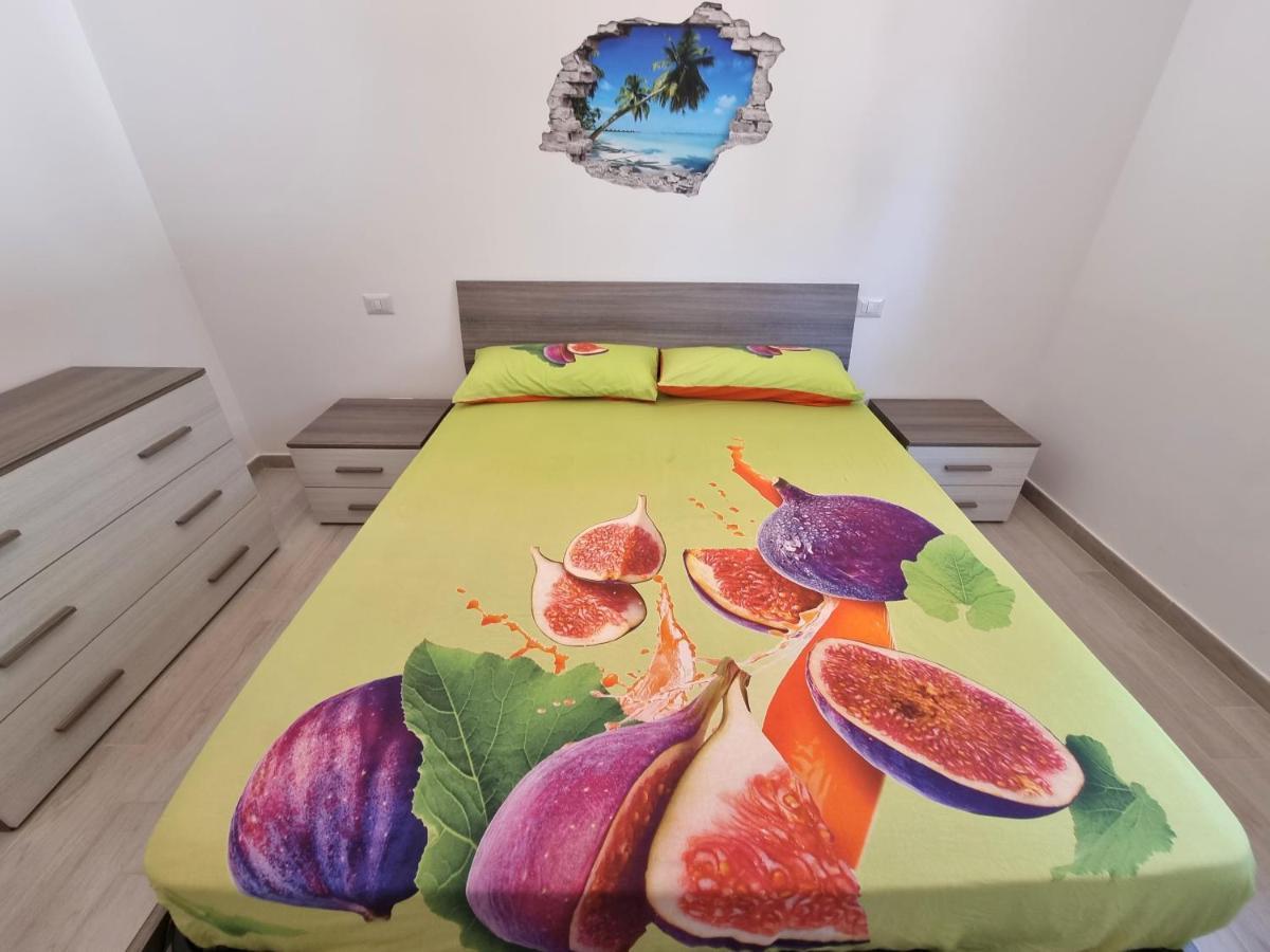 Villa Edoardo Con Pineta A 250 Metri Dal Mare Torre Squillace ภายนอก รูปภาพ